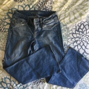 AE artist jeans